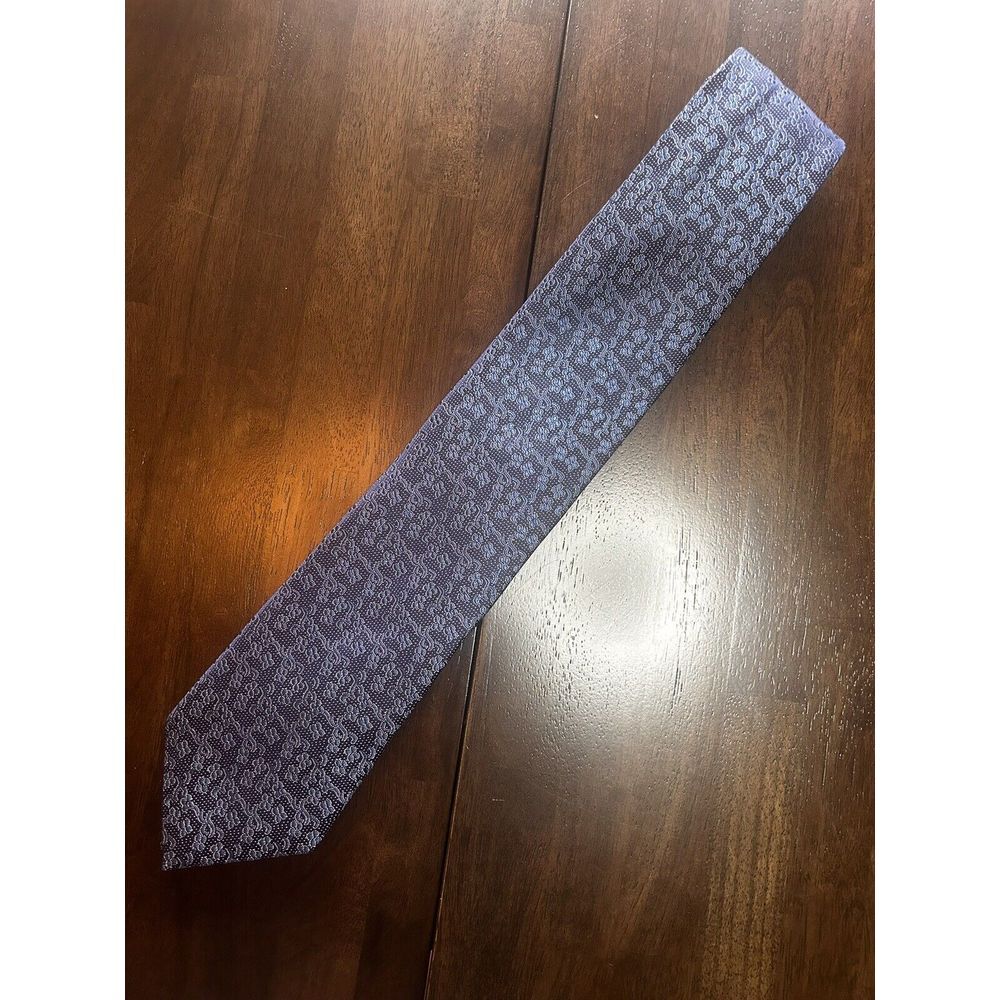 Men's‎ OSCAR De La RENTA Silk Necktie With Blue Abstract Pattern